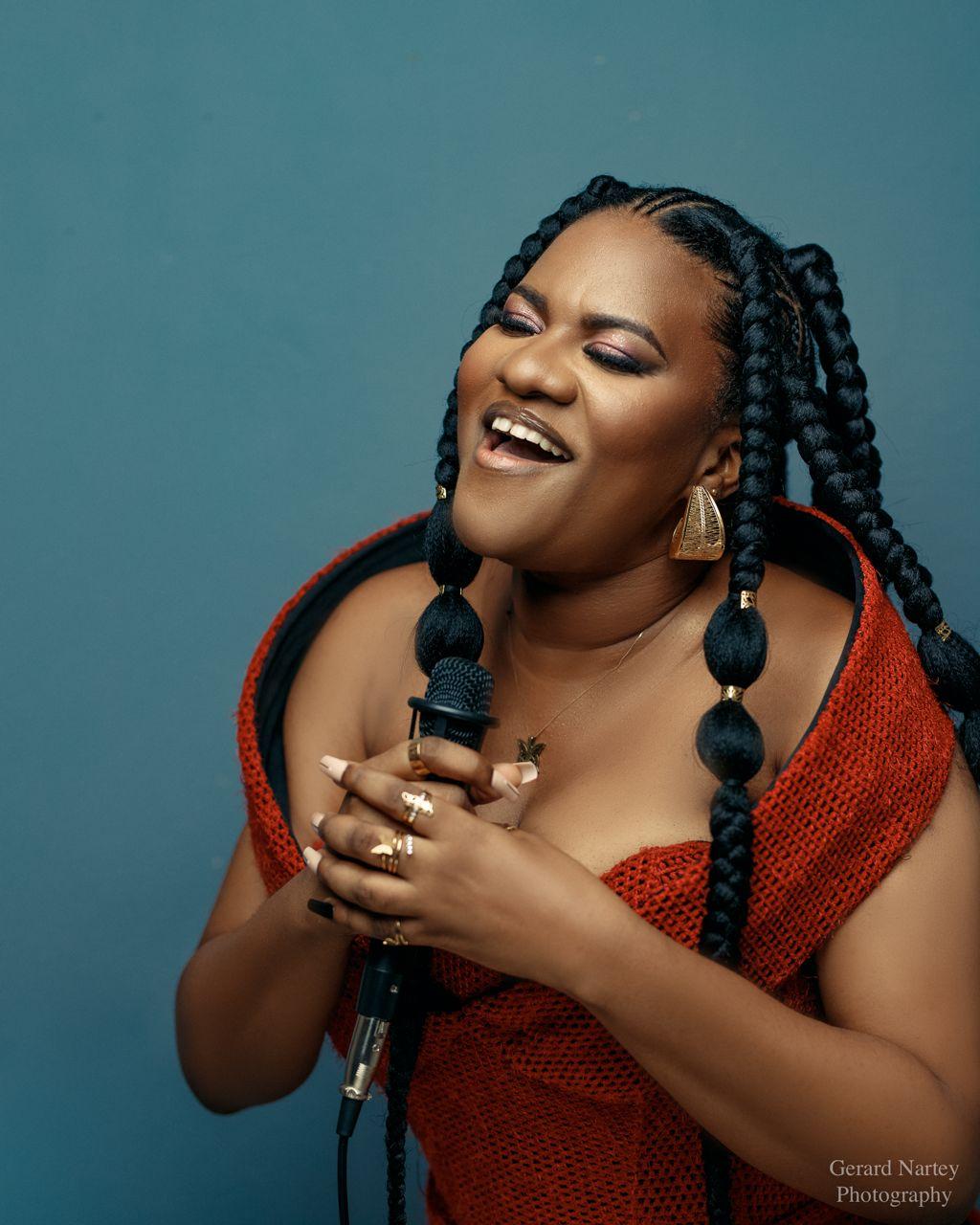 Susan Augustt gears up to release “Sexy Depression” on May 10th Susan Augustt