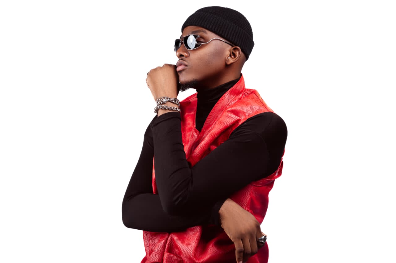 Joevibe expands his musical range with “Pose” Joevibe- Pose