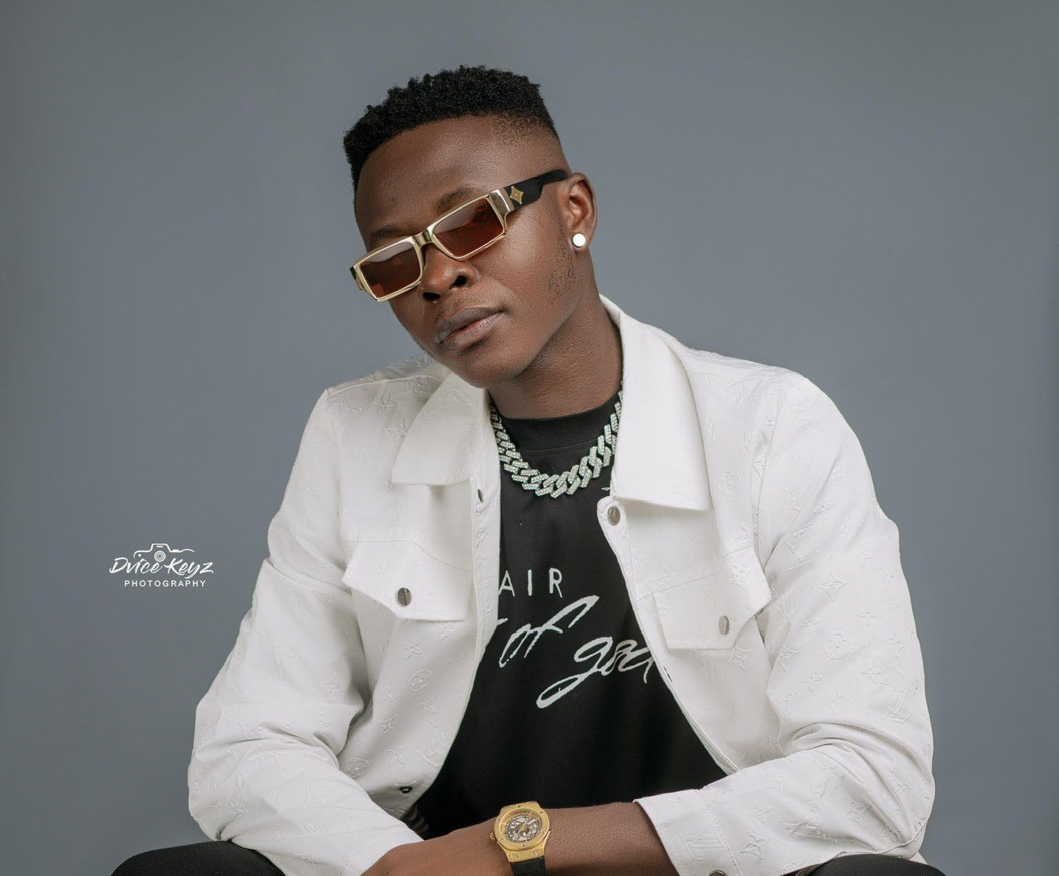 Meet Iam Rock, an Afrobeat sensation bridging Liberia and Ghana through his captivating sound. Iam Rock -Alewa